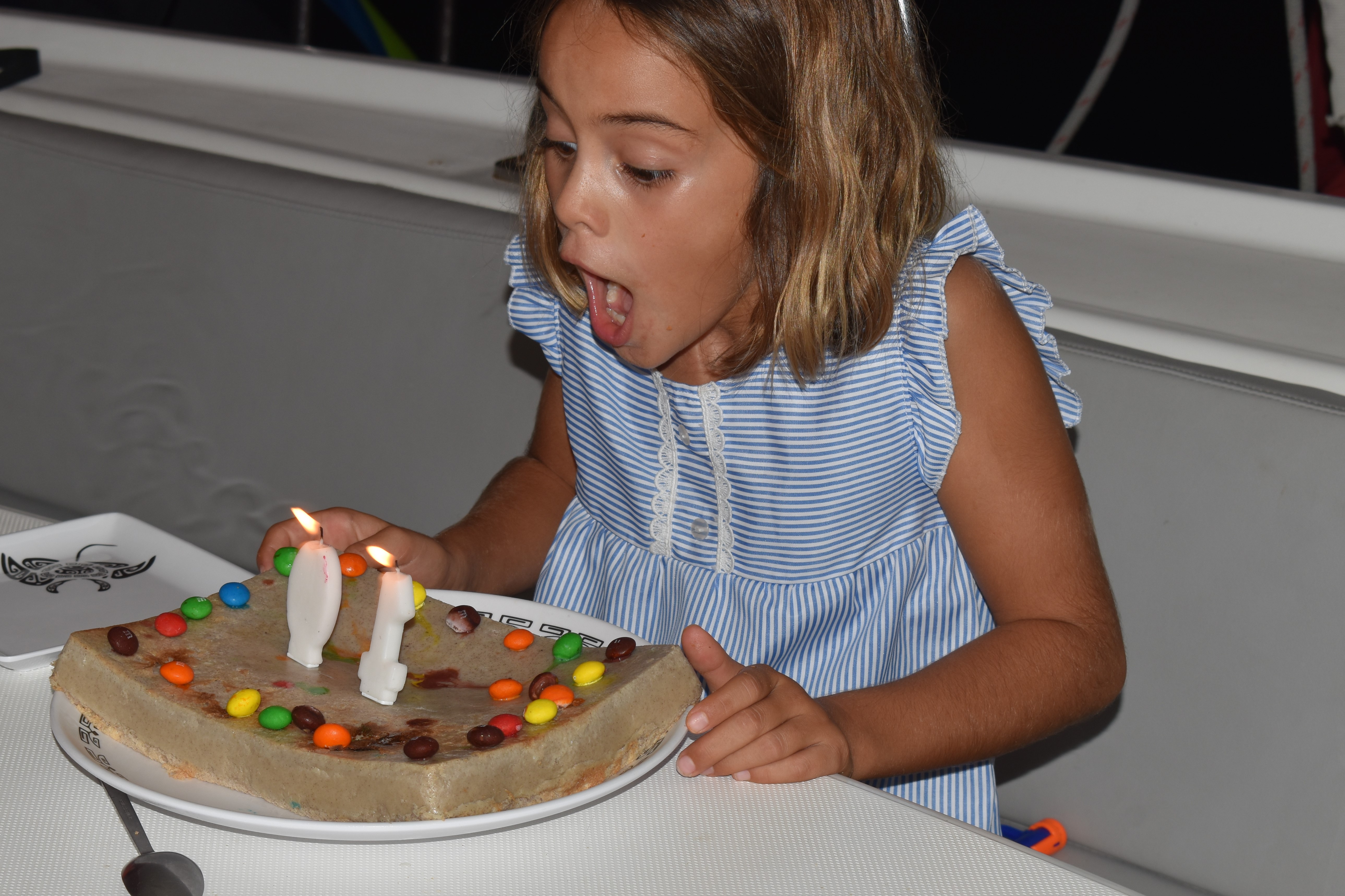 elle va finir par aspirer les flammes